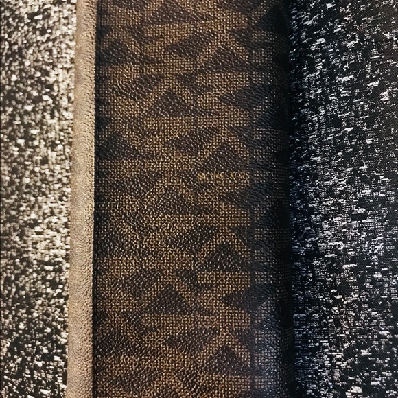 Michael Kors Jet Set Tote and matching wallet - Picture 4 of 9